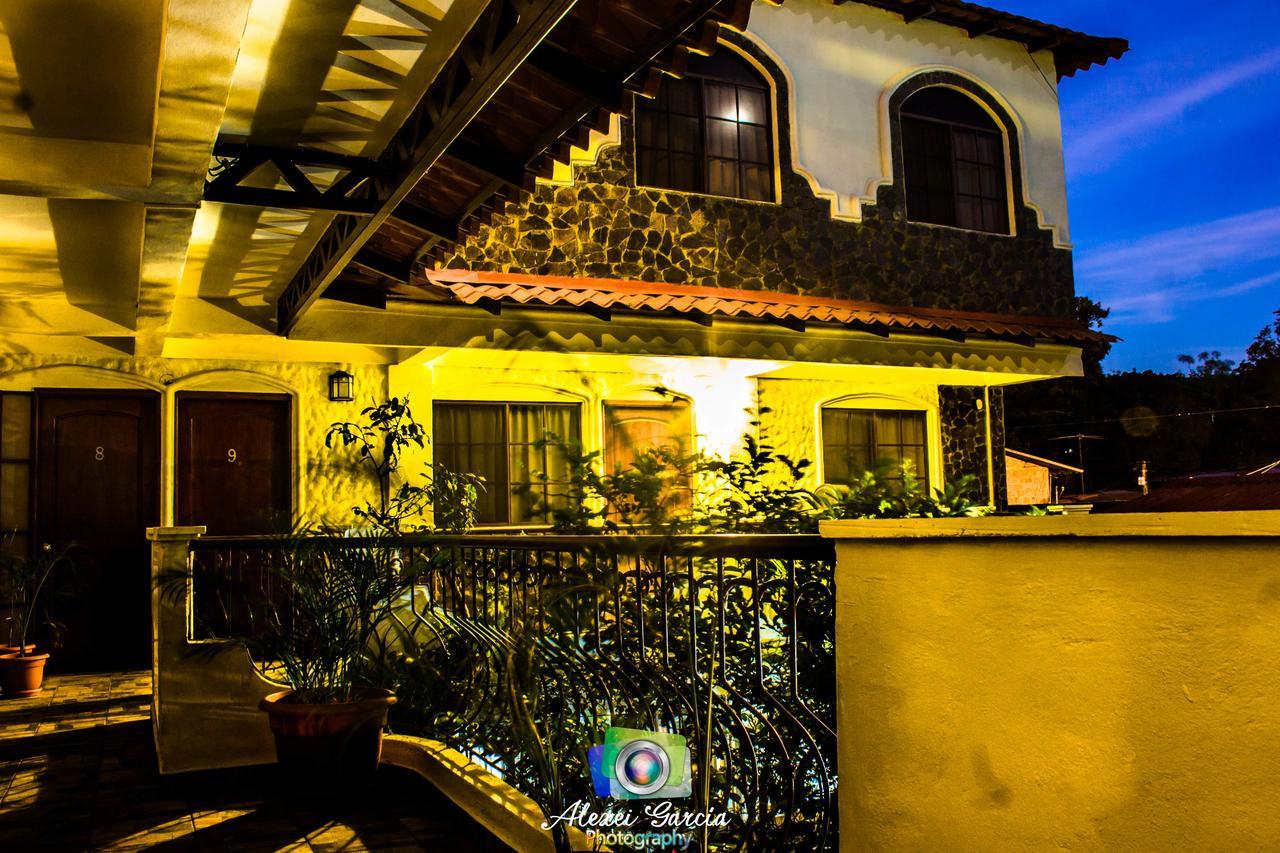 Hotel & Restaurant Fleur De Lis Concepcion de Ataco Bagian luar foto